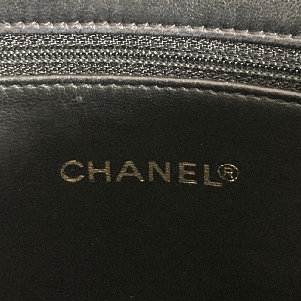 CHANEL Matelassé Lambskin Chain Shoulder Bag Tote Black Women's - Picture 10 of 16